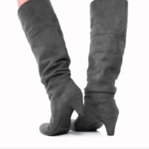 Gray Aerosole Running Play Suede Boots Slouchy